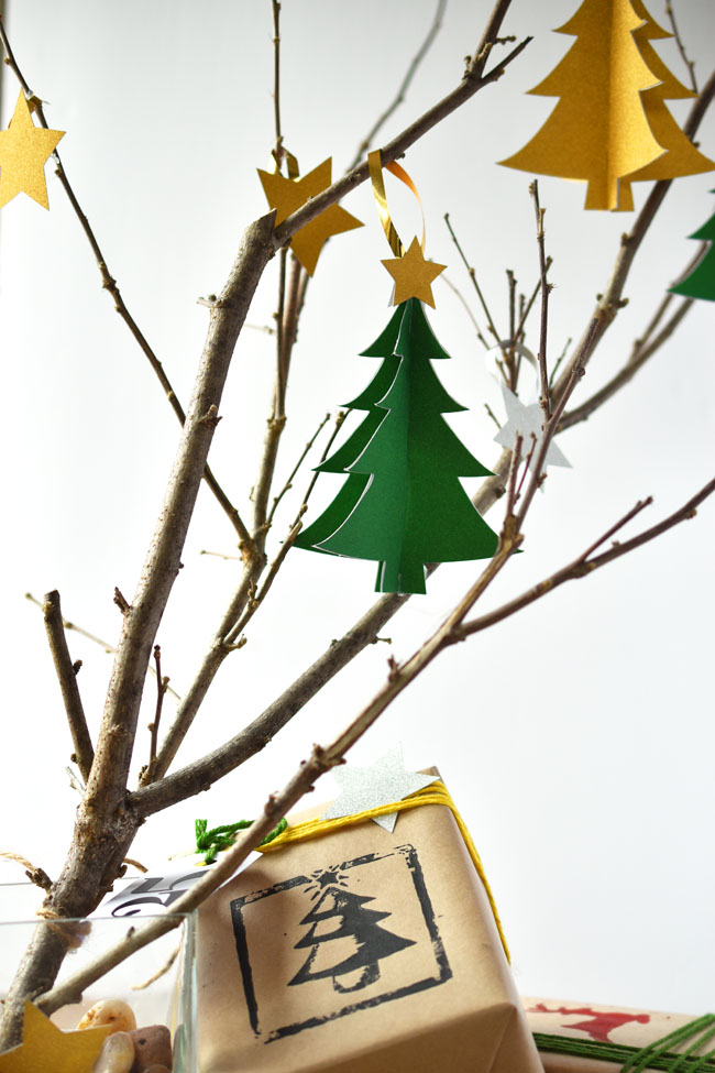 Woman in Real Life:The Art of the Everyday: An Easy DIY 3D Cricut Christmas Tree Ornament