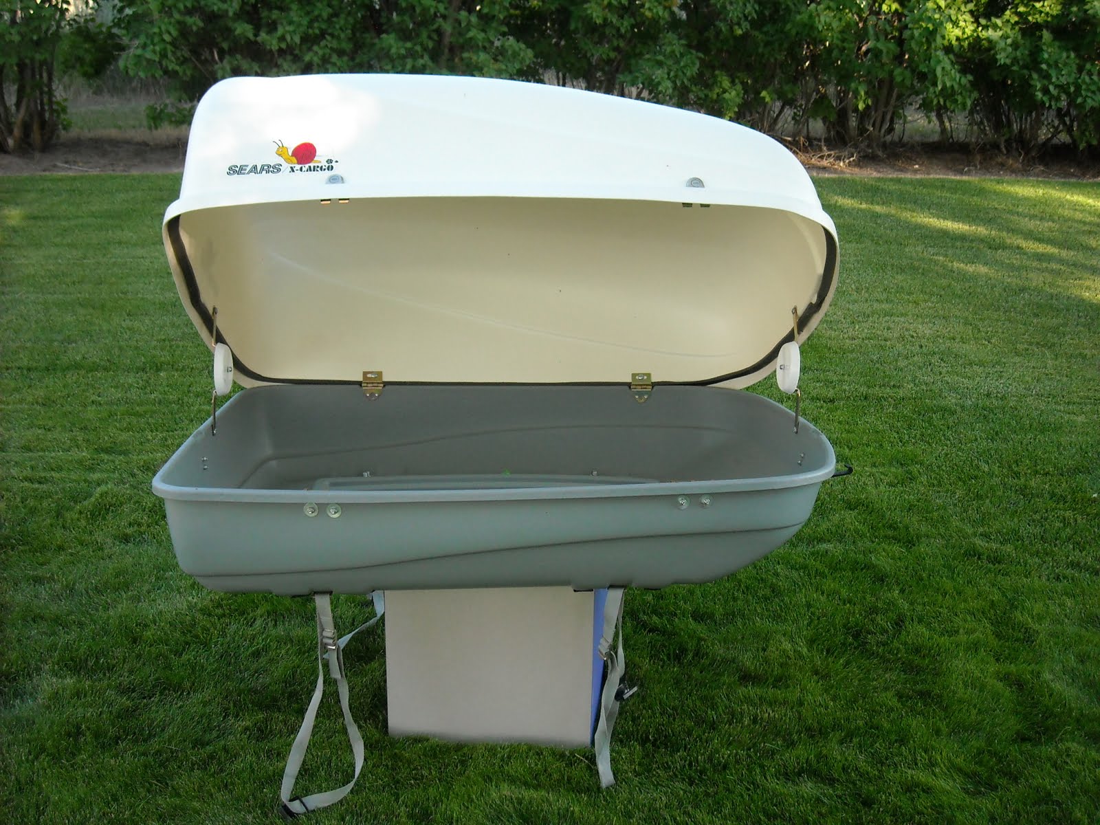 Moving Sale: SEARS CAR TOP CARRIER