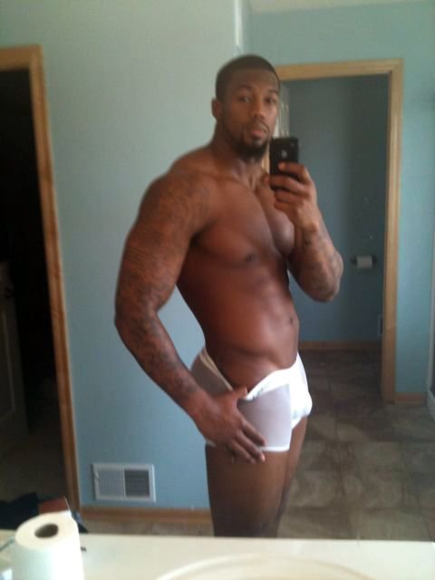 Naked Nfl Player 32