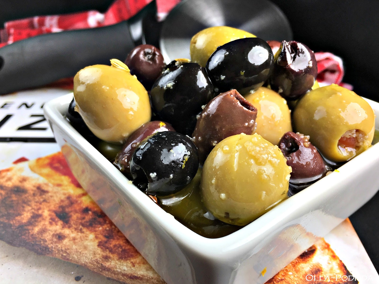 OllaPodrida Marinated Olives
