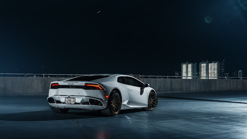 ADV.1 Lamborghini Huracan 2 HD