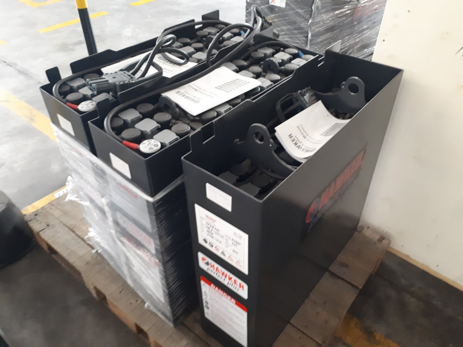 WIJAYA EQUIPMENTS PT Hawker Battery Indonesia