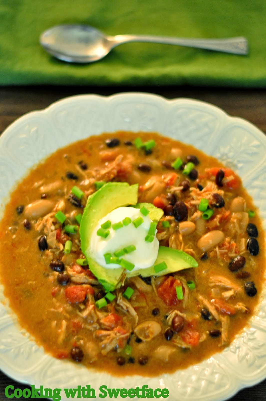 CookingwithSweetface: Crockpot Chicken Chili