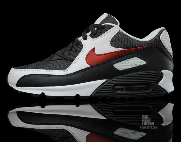 roundhouse kicks: Nike Air Max 90 - Dark Shawdow/Black/White