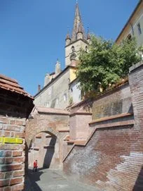 Sibiu - Contrafort în Pasajul scărilor