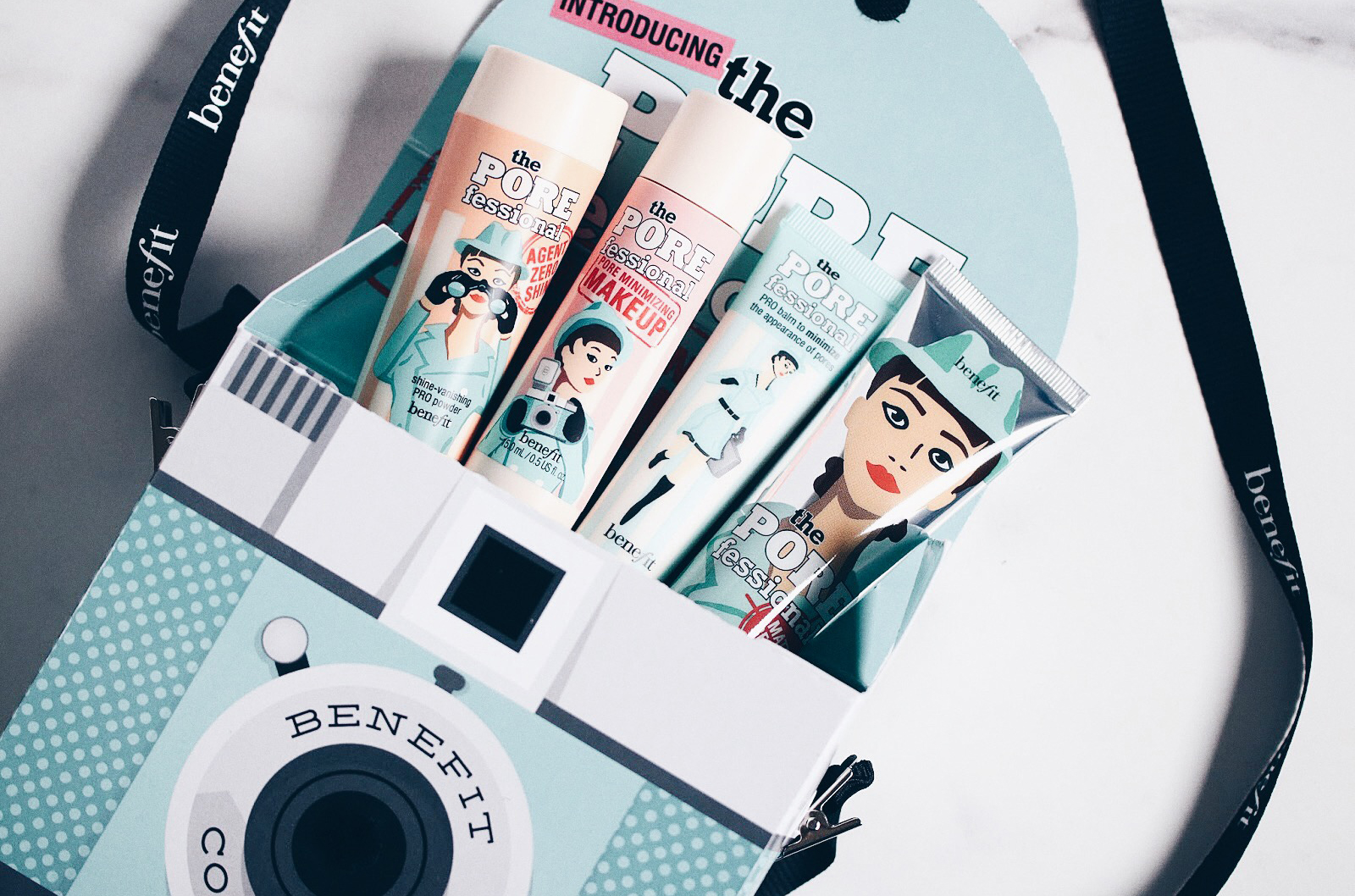 benefit porefessional pore minimizing makeup balm poudre base avis test swatches
