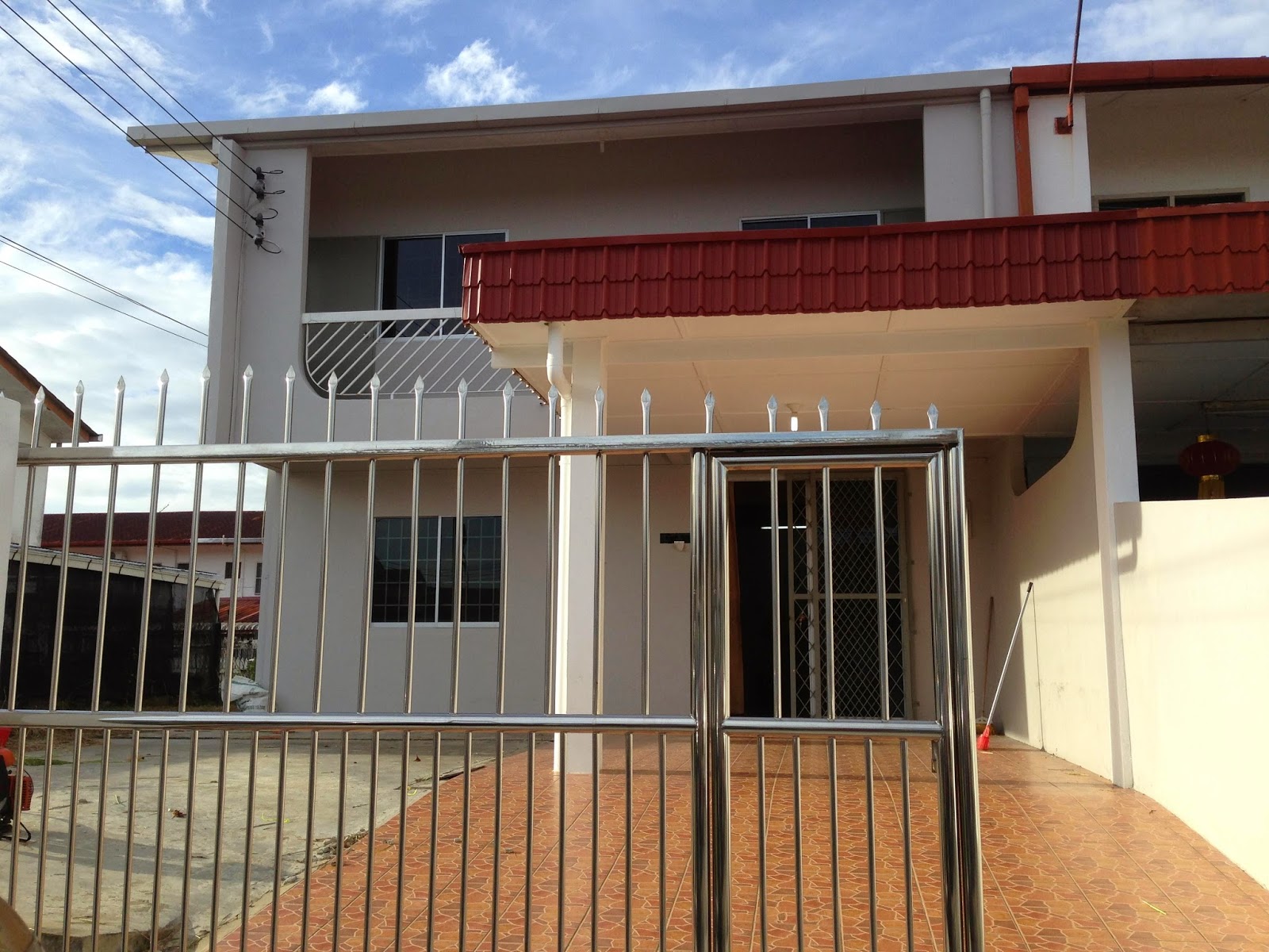 House For Rent In Miri, Sarawak Double Storey Terrace Corner House At