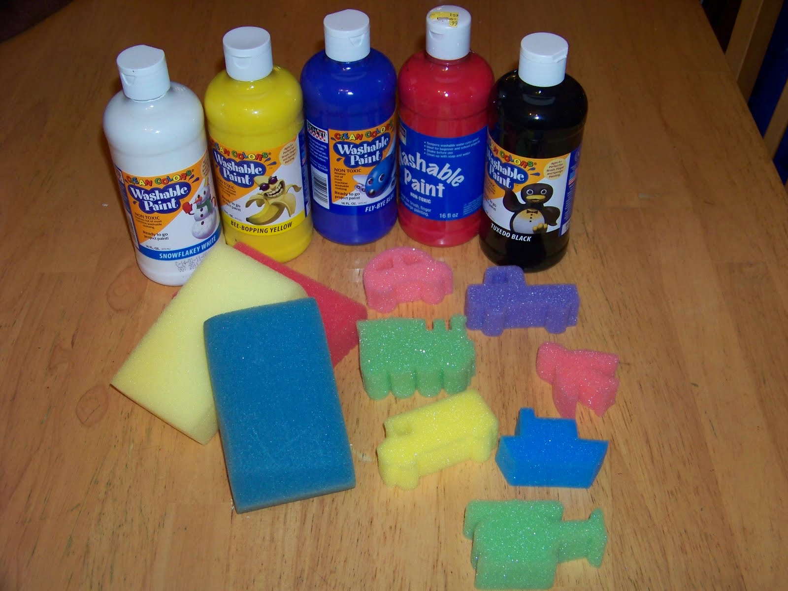 MAD Family Fun Sponge Art