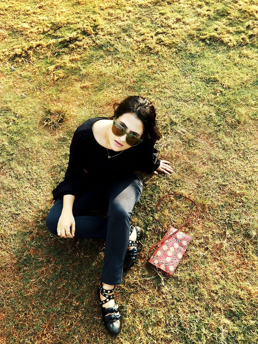 Navy on Navy |STYLE AND ILLUSTRATION BLOG BY DHEERA JOSHI next navy fluted sleeves top, zara navy blue woman trousers, zara laceup ballet flat, red structured bag,indian fashion blog, the style panorama