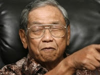 Anggota Banser Ragu Jaga Gereja dan Bertanya ke Gus Dur, Apa Jawab Gus Dur? Anggota Banser Ragu Jaga Gereja dan Bertanya ke Gus Dur, Apa Jawab Gus Dur?