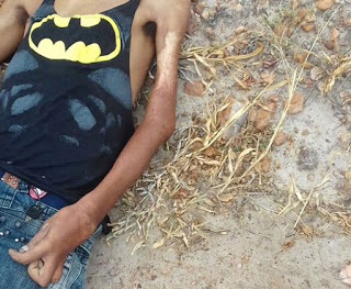 Corpo de homem é encontrado com cabeça partida ao meio no limite entre Santaluz e Queimadas Corpo de homem é encontrado com cabeça partida ao meio no limite entre Santaluz e Queimadas