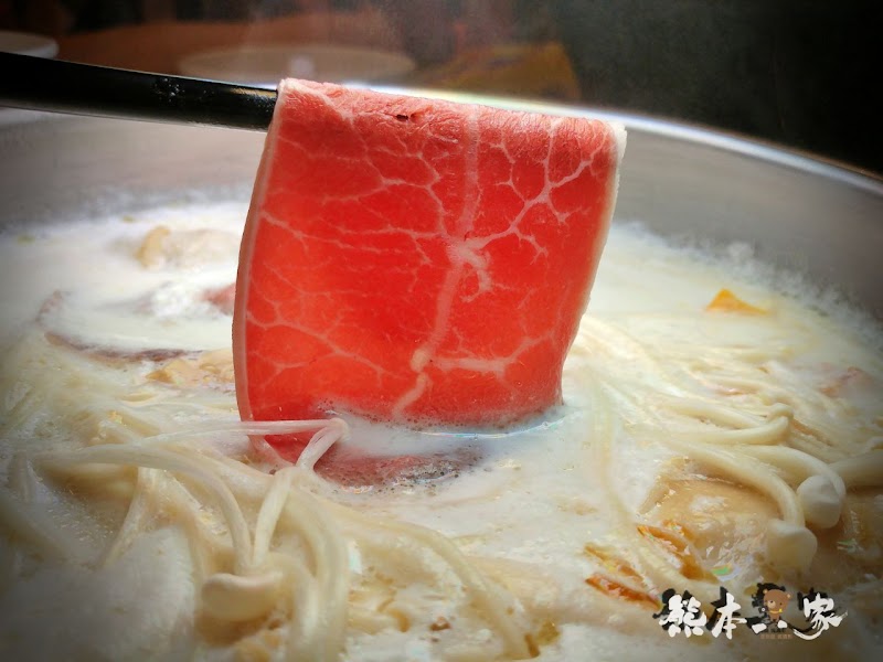 犇牛牛火鍋餐廳-苗栗飛牛牧場|美味牛奶火鍋這家一定不能錯過