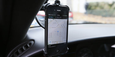 Tak Mau Disebut Taksi Gelap, Uber Akan Temui Dishub DKI Tak Mau Disebut Taksi Gelap, Uber Akan Temui Dishub DKI