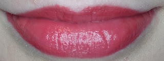 Avon True Colour Supreme Nourishing Lipstick in Revitalising Raspberry