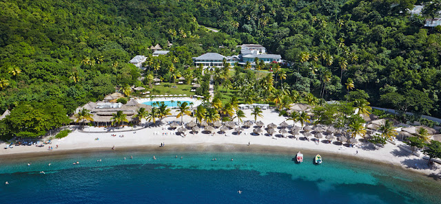 Viceroy Sugar Beach is a luxury resort & hotel in St Lucia, on the Caribbean Sea set within 100 acres of pristine rain forest. Reserve your getaway today.