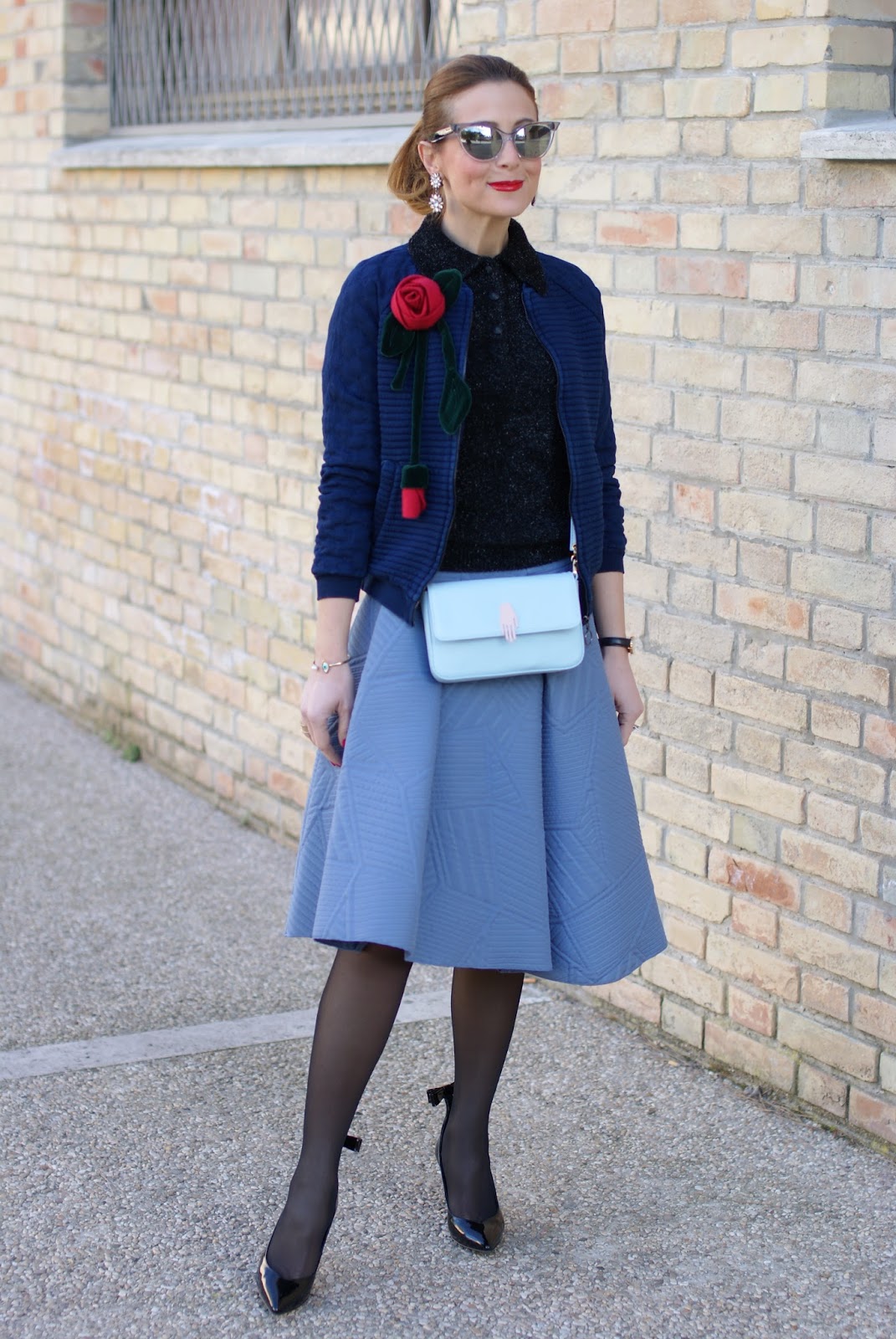 Valentine's day romantic outfit with bomber jacket, asymmetrical midi skirt, Sergio Amaranti shoes on Fashion and Cookies fashion blog, fashion blogger style