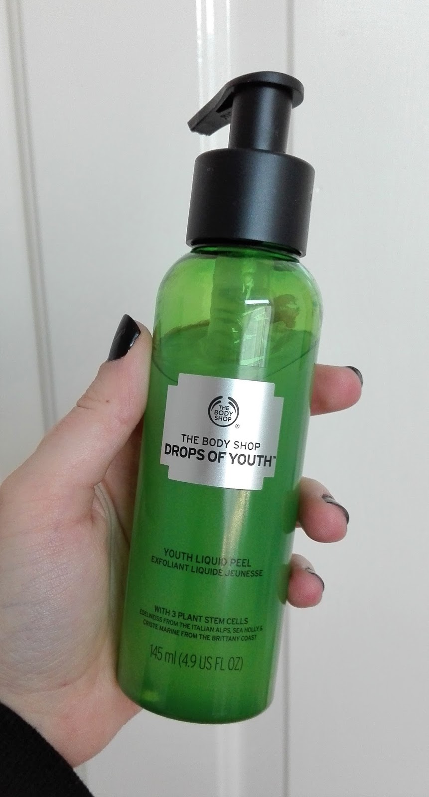 pasteldelaluna ☽ The Body Shop Youth Liquid Peel Review