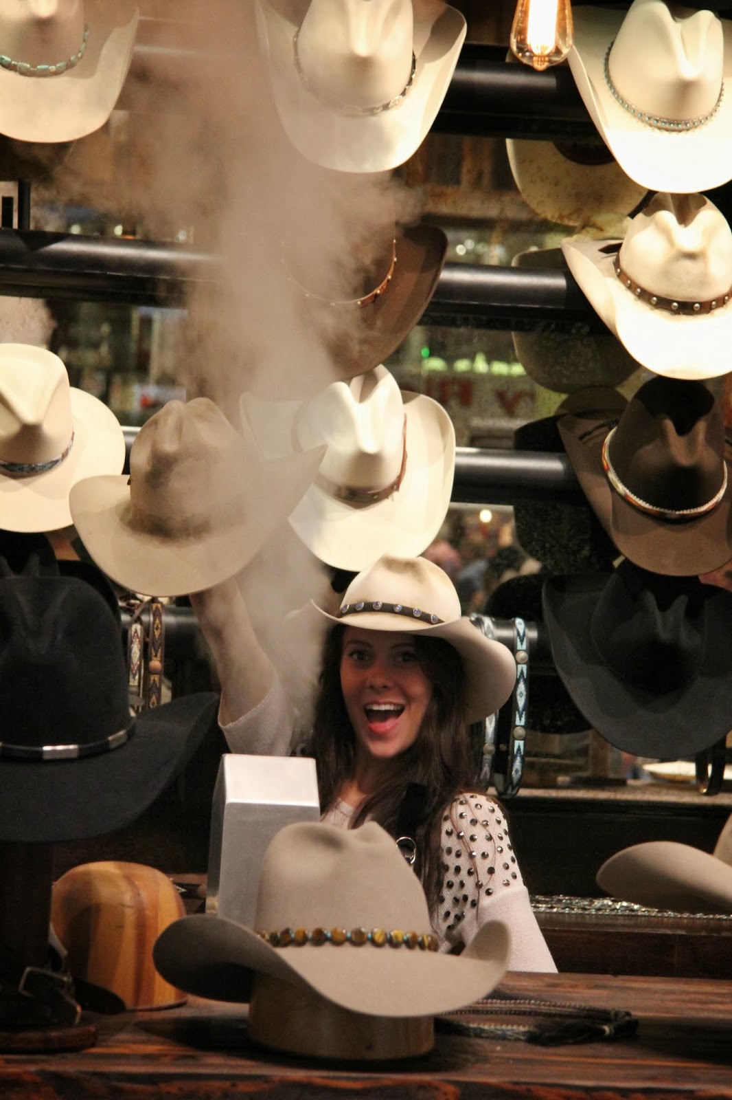 CHAD'S DRYGOODS: KEMO SABE - THE WILD WEST IN SIN CITY