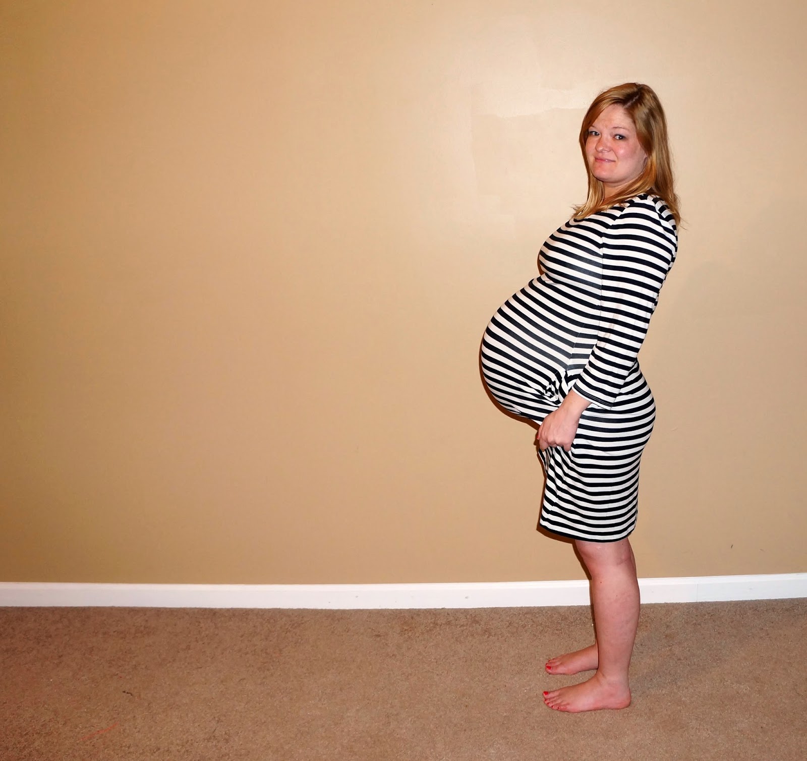 Twin Talk Blog Bump Day 35 Week Gallery