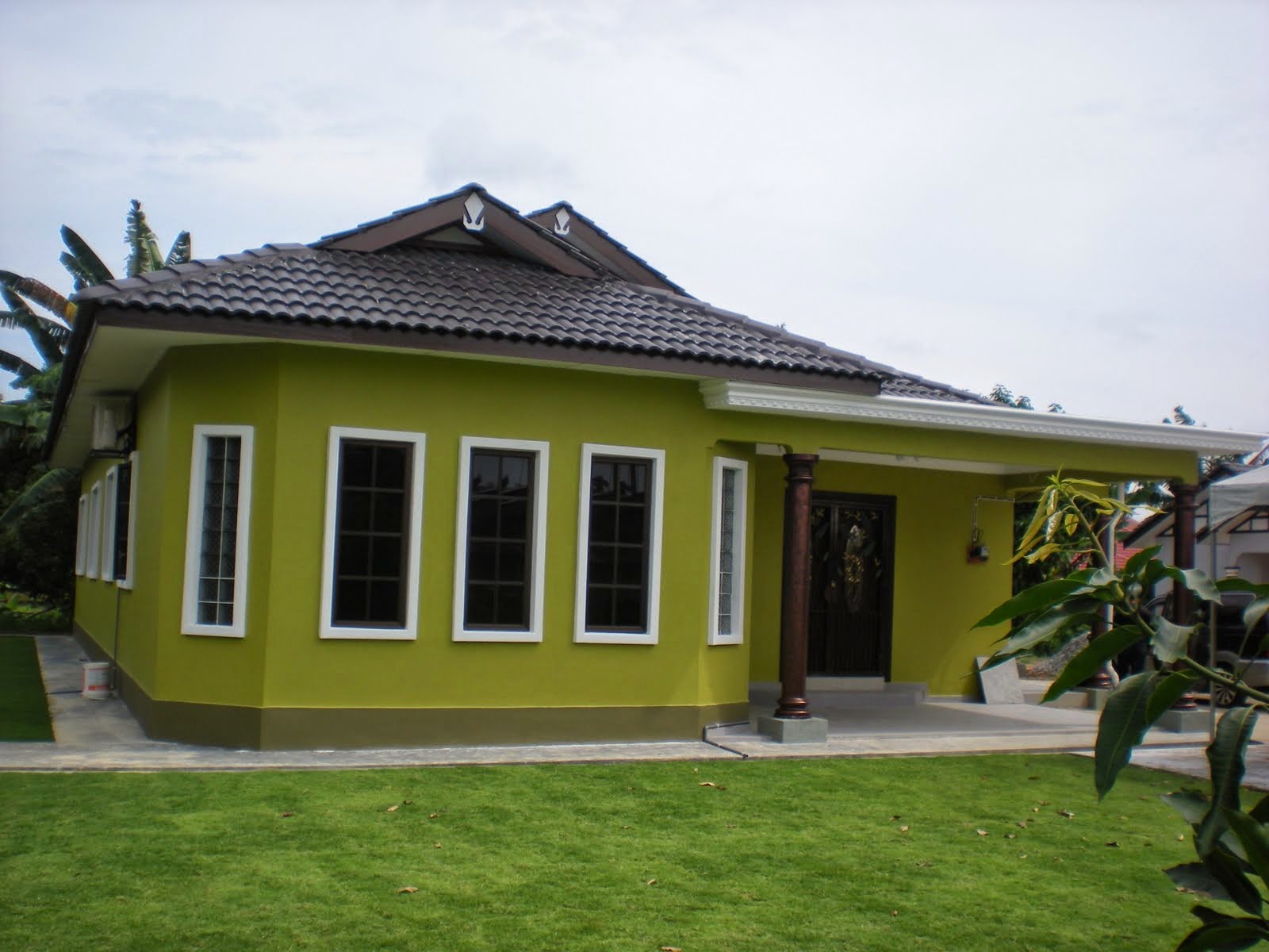 Warna Rumah Kayu Minimalis  Situs Properti Indonesia