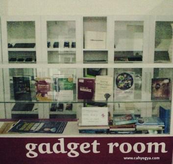 Jogja Digital Valley Pusat Sumber Daya IT, gadget room