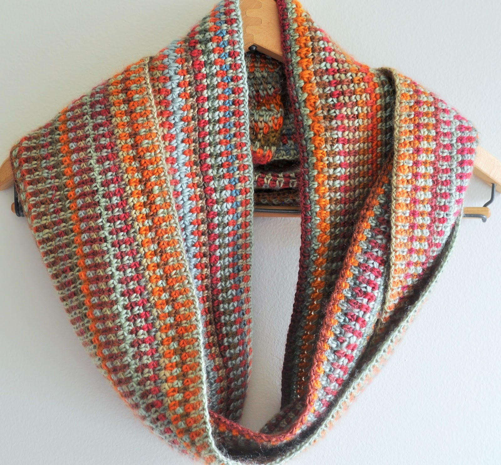 Linen Stitch Nightshade Cashmere Crocheted Scarf with Volcano Stripe