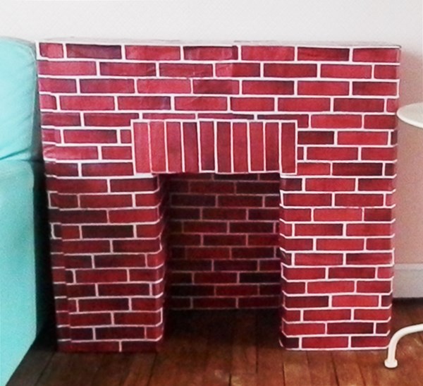  Foto zu Ma cheminée est en carton - Caro Dels - Blog DIY et loisirs créatifs 