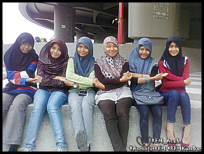 Little Girl RFMKumBar At Aceh