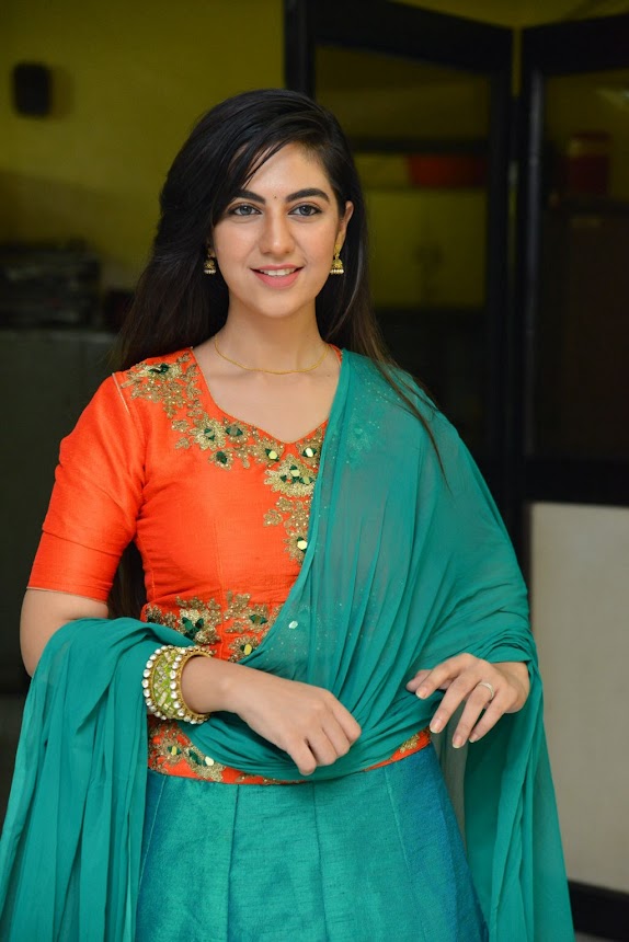 Harshitha Panwar at Bewars movie Success Meet