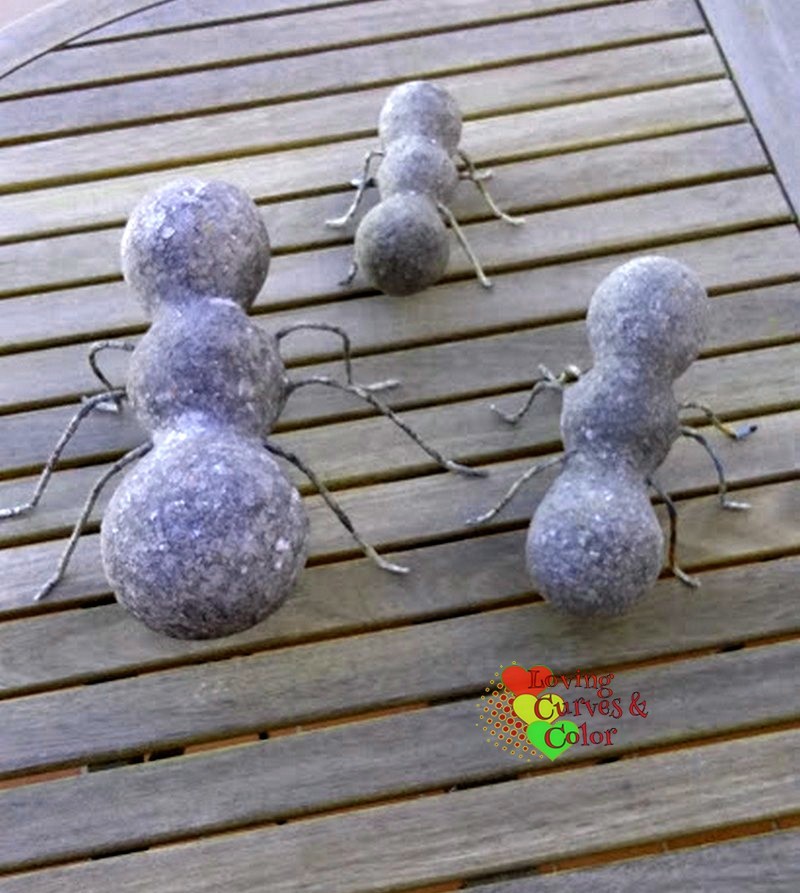 Hormigas-decorativas-pasta- de-papel