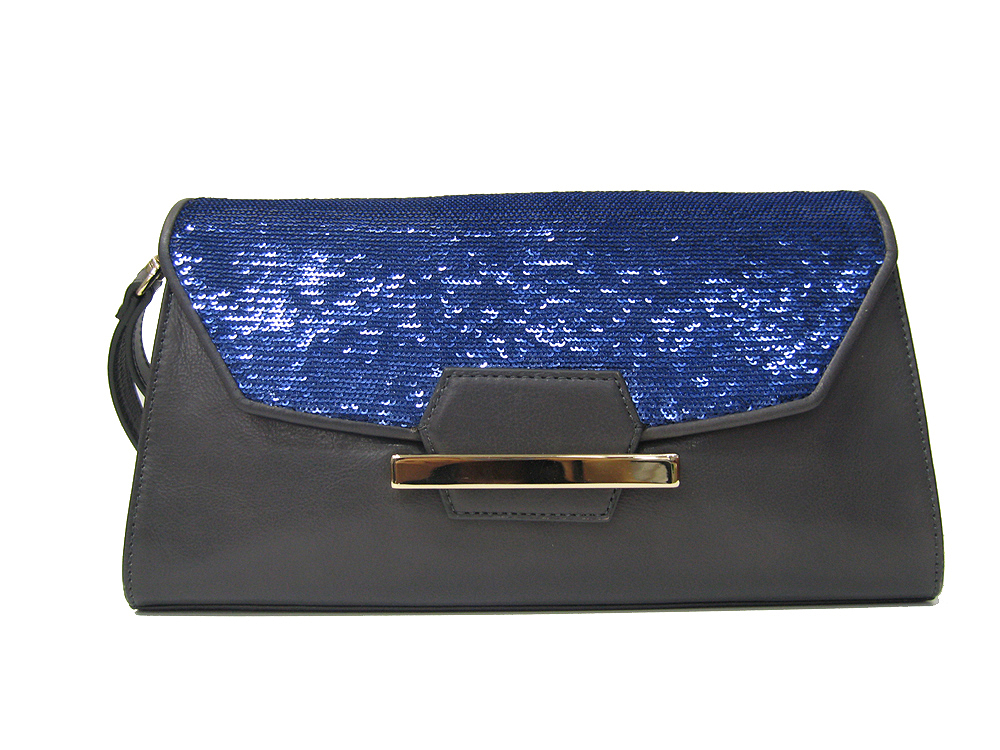 DIARY OF A CLOTHESHORSE DKNY AND BAG SNOB COLLABORATE ON A LIMITED