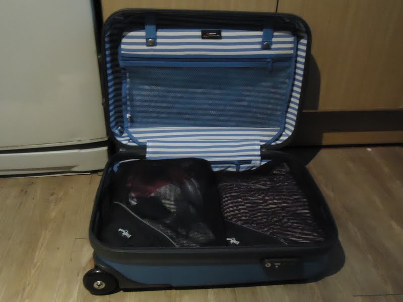 The Organized Pack Rat How to Fit a Week's Worth of Clothing in a CarryOn