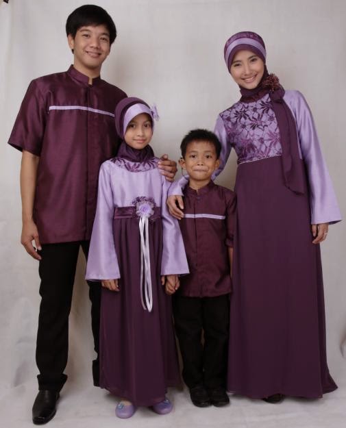 Model baju keluarga muslim seragam kembar terbaru 2019