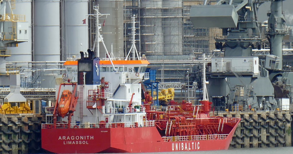 UK Shipping ARAGONITH at West Thurrock 19/07/2018