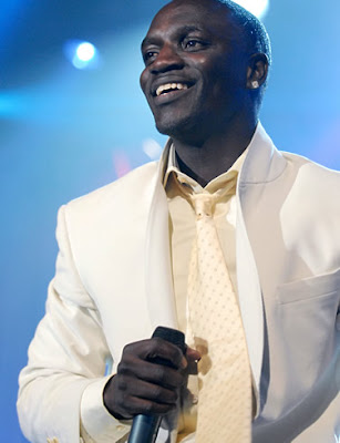 Akon Debunks Death Rumour. 5