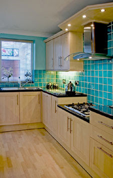 Kitchen backsplash ideas. Pictures of various kitchen backplash