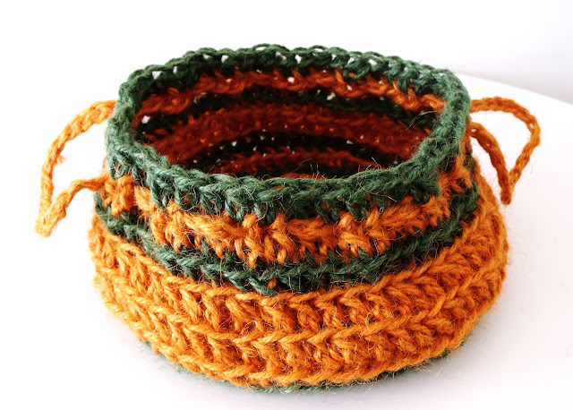 free crochet patterns, how to crochet, baskets, bowls,