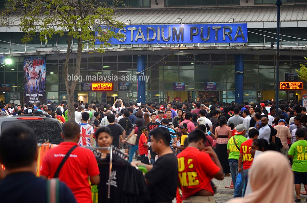 WWE Malaysia Crowd crowd outside Stadium Putra for WWE Malaysia