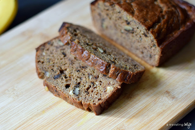 Extremely Moist Banana Nut Bread | www.atravelingwife.com