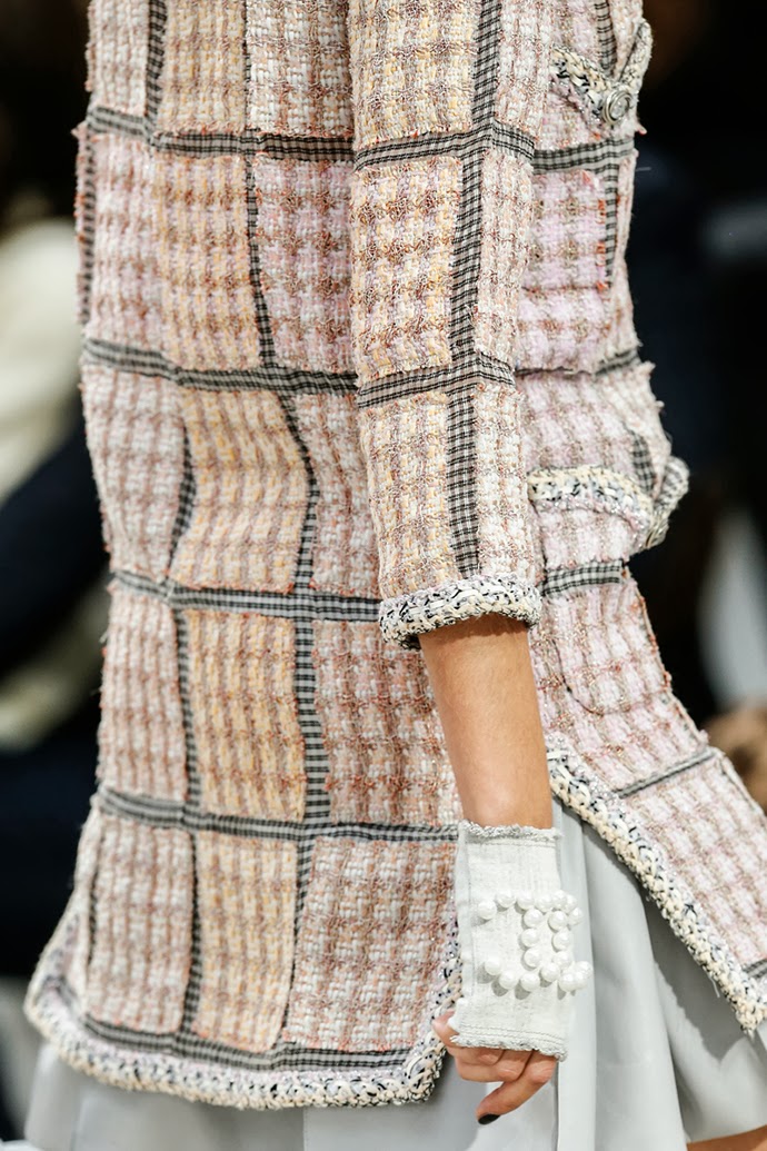 THE FUZZY CORNER: CHANEL - SPRING 2014 COLLECTION