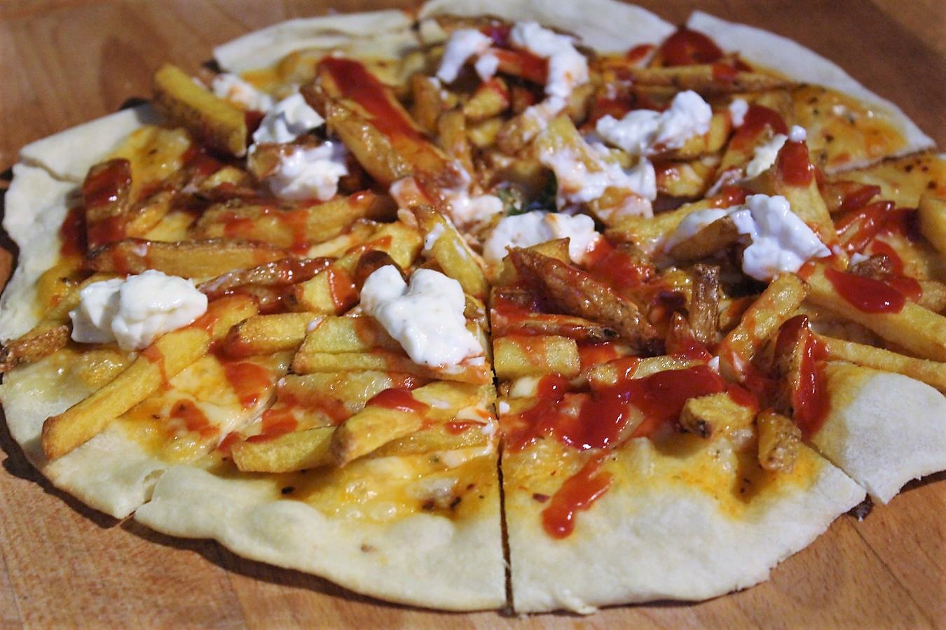 Pizza Pommes rot-weiß – glatzkoch.de