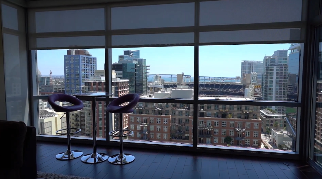 20 Interior Design Photos vs. 800 The Mark Ln #707, San Diego Luxury Condo Tour
