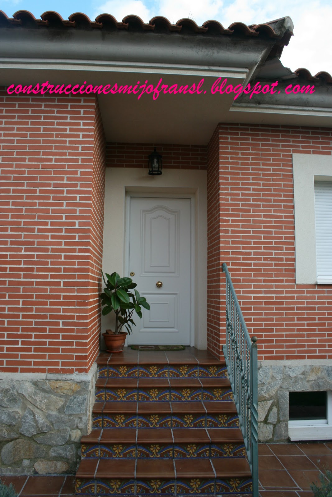 CONSTRUCCIONES MIJOFRAN S.L.: CASA DE LADRILLO VISTO