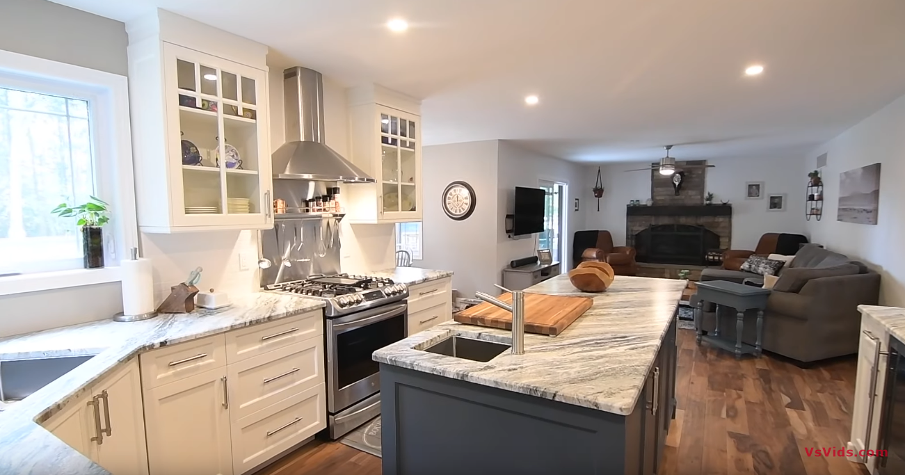 30 Photos vs. 3a Pebble Beach Dr, Cobourg - Open House Video Tour - Luxury Home & Interior Design 30 Photos vs. 3a Pebble Beach Dr, Cobourg - Open House Video Tour - Luxury Home & Interior Design