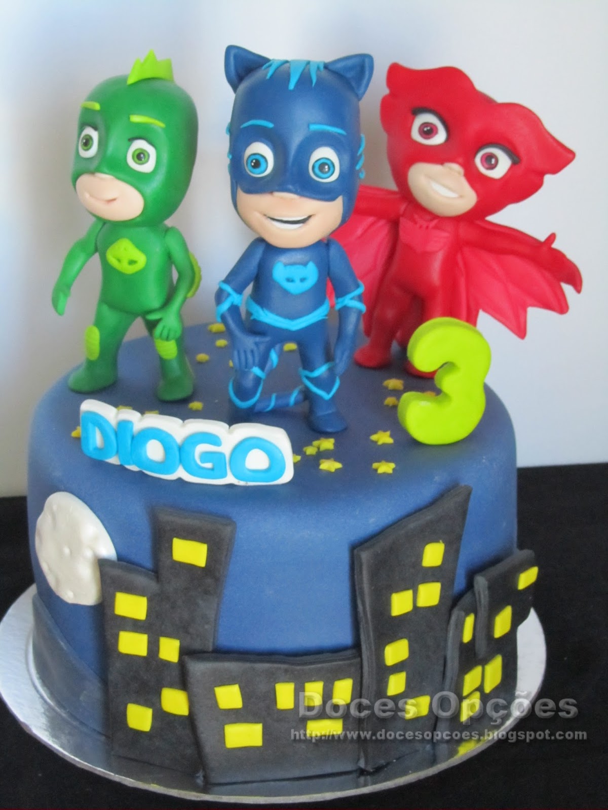 Doces Opções Bolo de aniversário com os PJ Masks