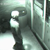 Cámara Registra Fantasma Cruzando La Puerta De Un Supermercado