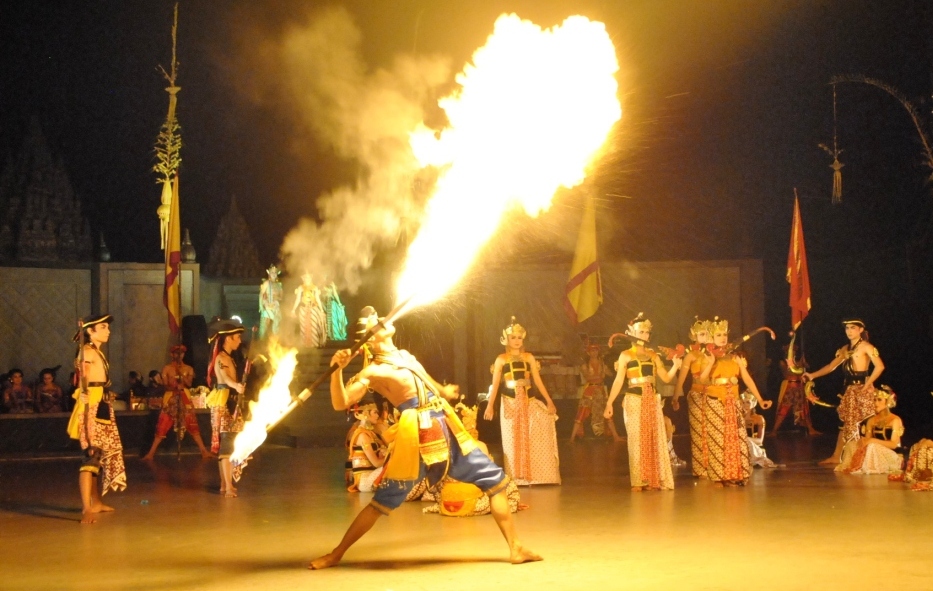 Sendratari Ramayana di Prambanan , Tarian Dengan Nuansa Drama