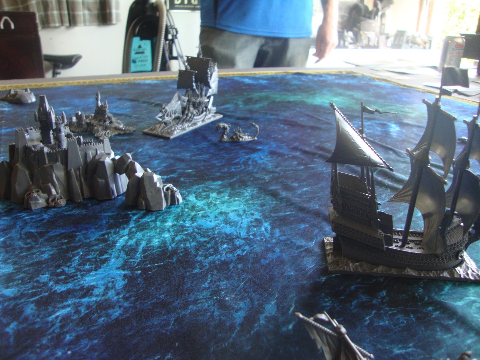 Army Undecided: Dreadfleet review and first two scenarios with pictures