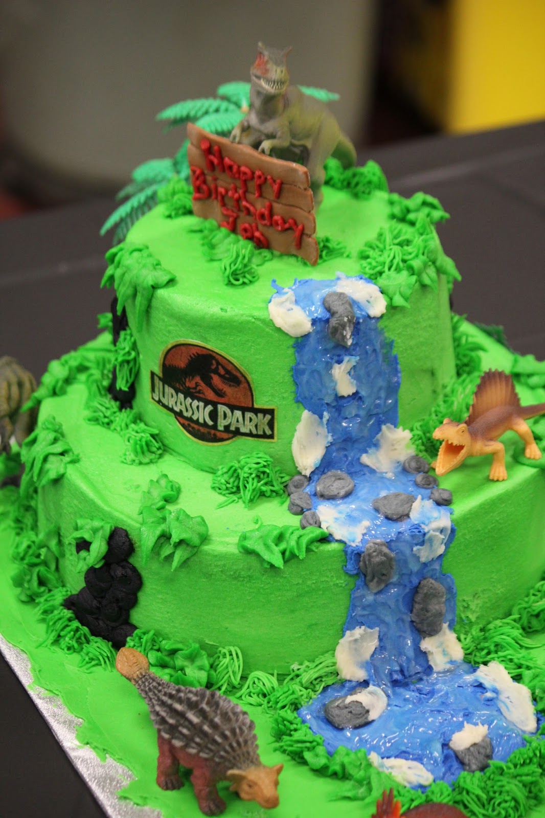 Designs by LaMuir Jurassic Park Dinosaur cake