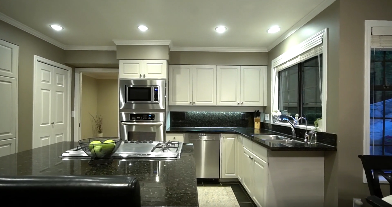 17 Photos vs. 5467 Monte Bre Crescent, West Vancouver vs. Home Interior Design Tour